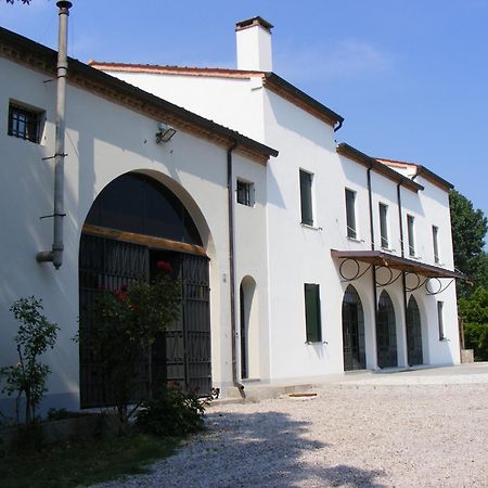 Villa Gaudio Ponte San Nicolò Exteriör bild