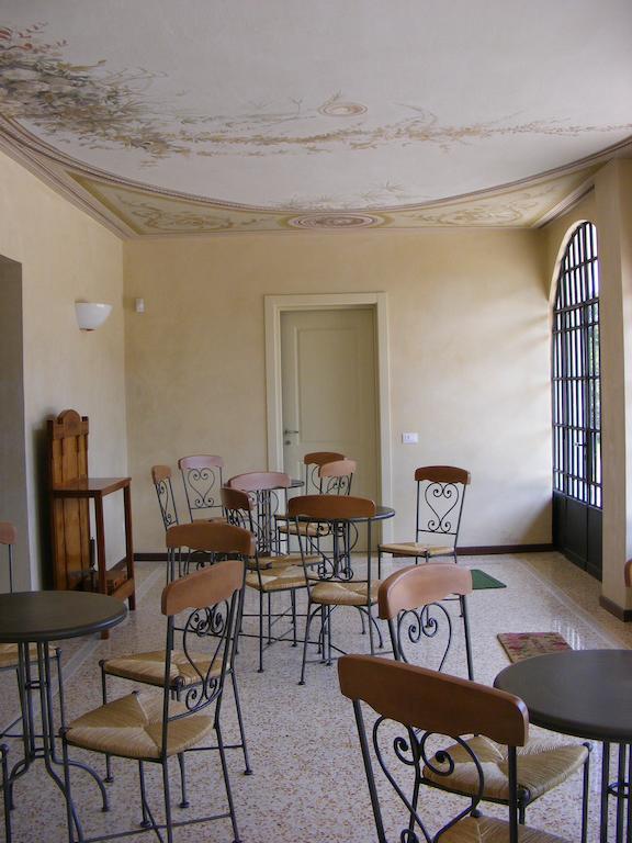 Villa Gaudio Ponte San Nicolò Rum bild